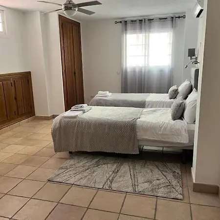 Sleeps 8 ヴィラ *