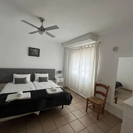 Sleeps 8 ヴィラ *